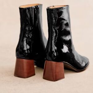 NEW - Sézane Axelle Ankle Boots size US 6.5